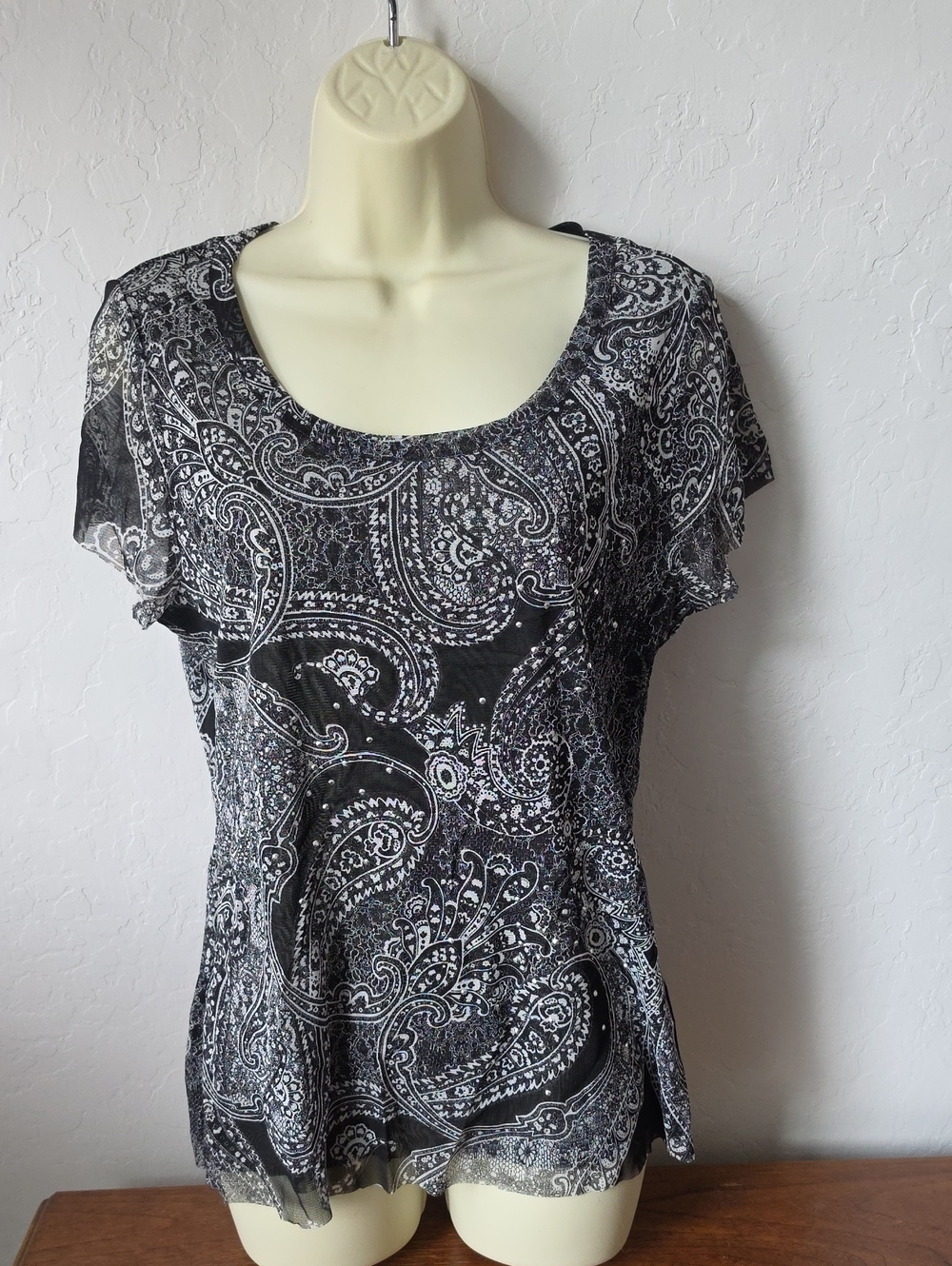 INC International Concepts Black & White Paisley Scoop Neck Top